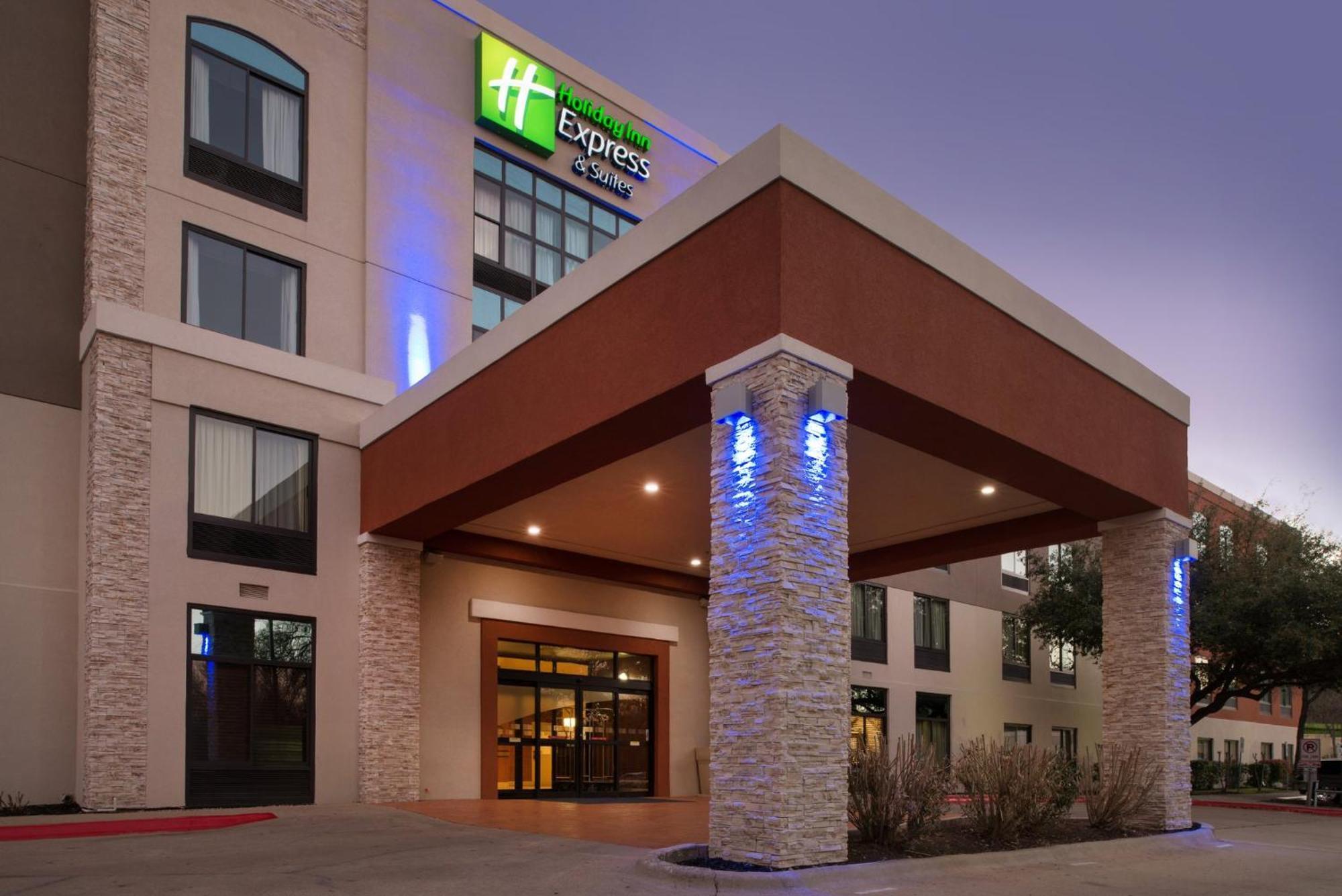 Holiday Inn Express & Suites Austin North Central By Ihg Exterior foto
